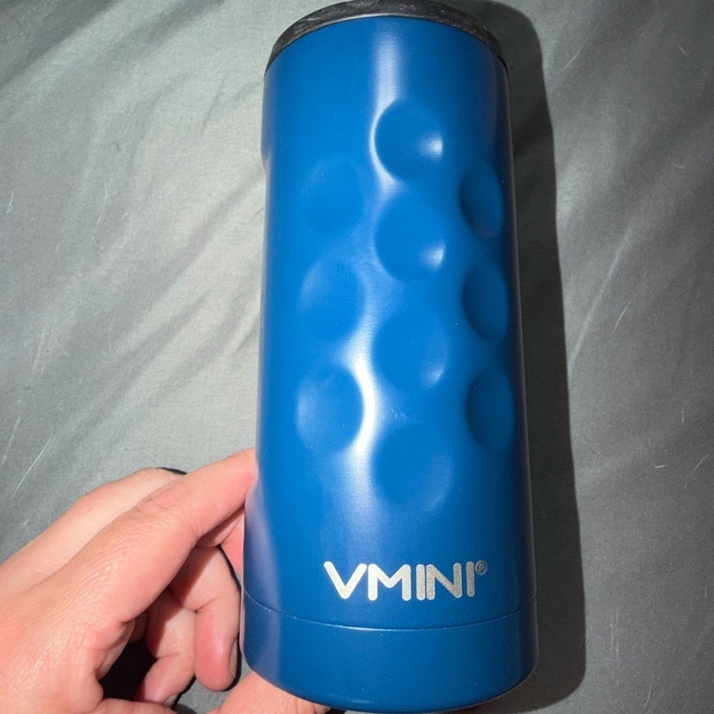 VMINI Blue Insulated can cooler slim, can coozie